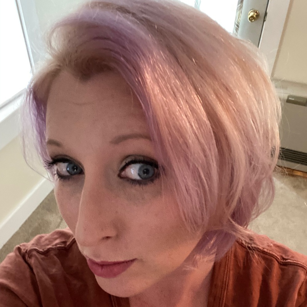 Meet your Posher, Melyssa